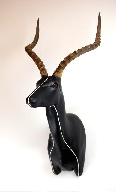 
                            <h4><em>Dandy Boy</em></h4>
                            2015 
                            <br /><br />
                            Mixed media
                            </br>
                            38 x 17 x 21 inches
                            <br /><br />